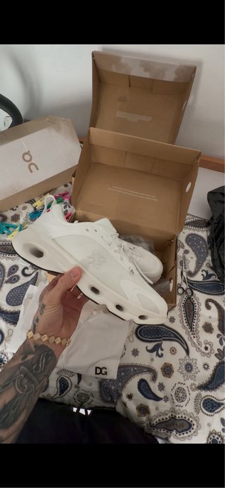 Zapatillas On x Loewe Blancas