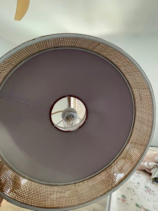 Lámpara Sklum rafia y textil rosa