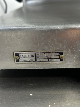 Cortadora de fiambre profesional MOBBA