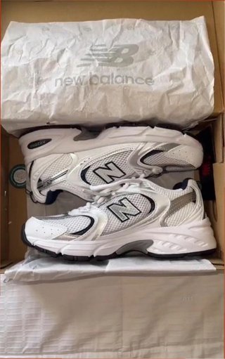 New Balance 530 Talla 37 Plata/Blanco