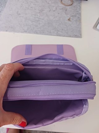 Estuche Kuromi Sanrio Morado y Rosa