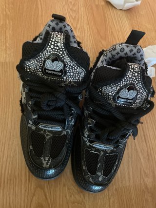 Scarpe nere e argento con strass