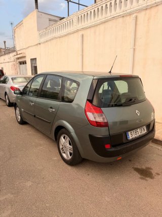 Renault Grand Scenic 2005