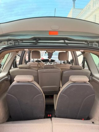 Renault Grand Scenic 2005