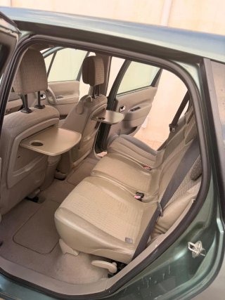 Renault Grand Scenic 2005