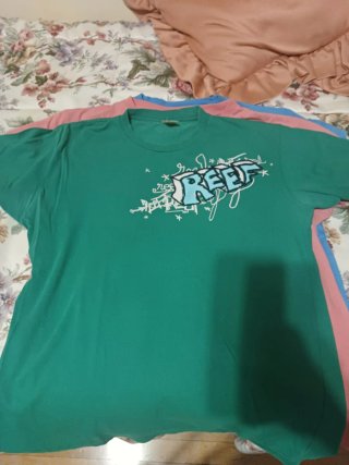Camisetas Quilsilver y Reef.