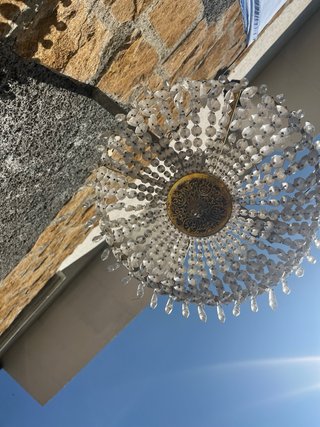 Lámpara de lágrimas de cristal dorada