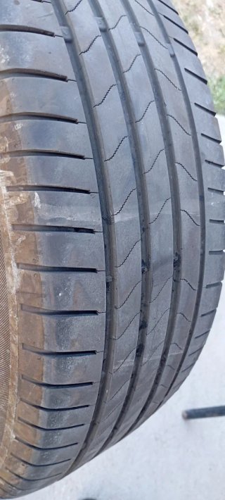 Bridgestone 205/60 R16 96V Neumático