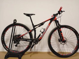 29"Mountain bike full suspensión carbon