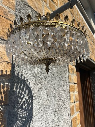 Lámpara de lágrimas de cristal dorada