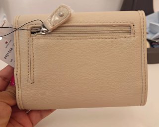 Billetera Tommy Hilfiger Beige Plata