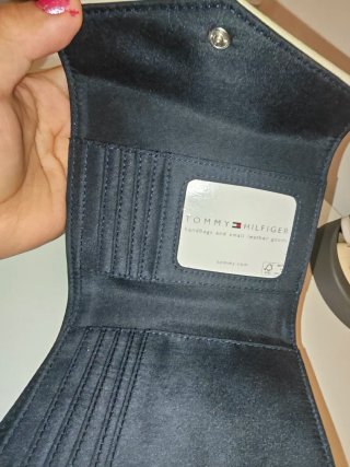 Billetera Tommy Hilfiger Beige Plata