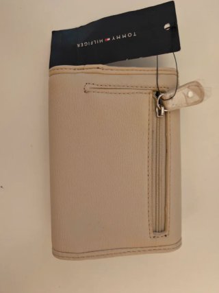 Billetera Tommy Hilfiger Beige Plata