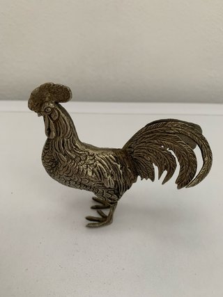 Gallo decorativo in metallo argentato