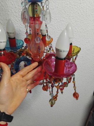 Lámpara colgante de cristal y plástico