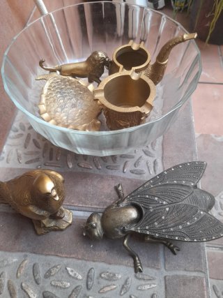 Juego de piezas de bronce
