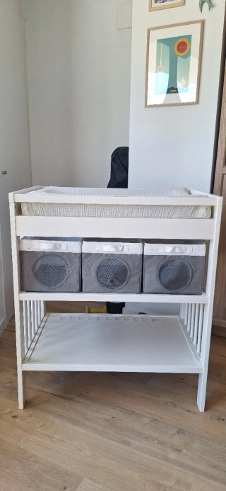 IKEA CAMBIADOR COMO NUEVO