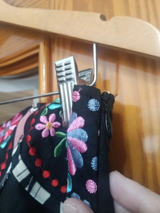 Falda Negra Bordada Vodka Talla M