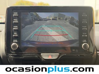 Toyota Yaris Cross 120H Business Plus 85 kW (116 CV)