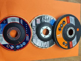 LOTE 3 DISCOS AFINADO METALES