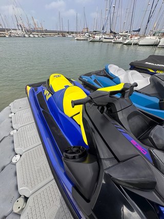 Moto Acuática Sea-Doo Wake Pro 230 150 horas