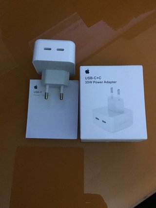 Cargador Apple Dual USB-C 35W