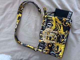 Bolso Versace Jeans Couture Negro y Dorado