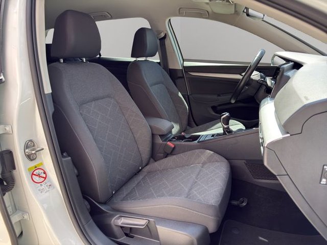 Volkswagen Golf Life 2.0 TDI 85kW (115CV) Variant