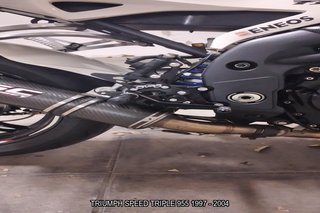 Estriberas retrasadas TRIUMPH SPEED TRIPLE 955