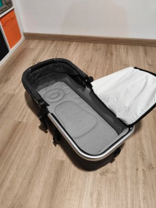 Carrito Jane Trider con Capazo y Portabebés