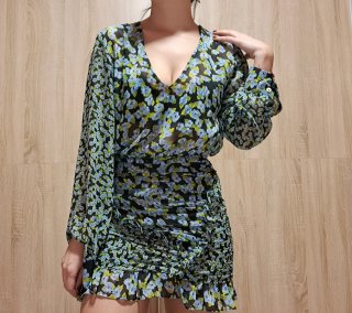 Vestido corto flores Zara Talla S