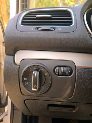 Volkswagen Golf VI 1.6 TDI Sport