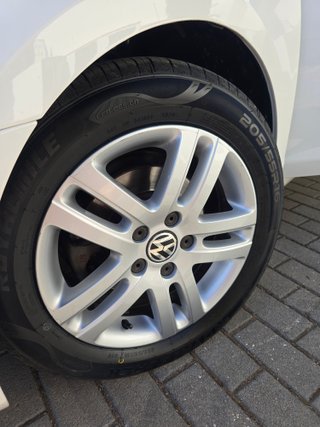 Volkswagen Golf VI 1.6 TDI Sport