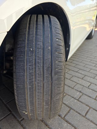 Volkswagen Golf VI 1.6 TDI Sport