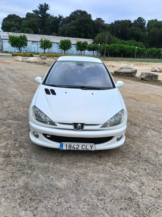 Peugeot 206 2003