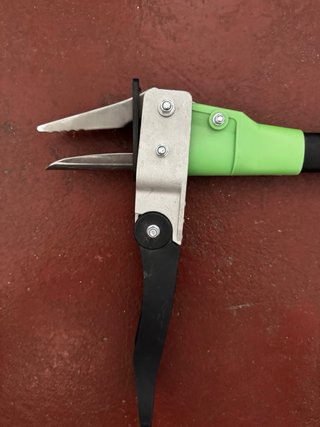 Extractor de Malezas VOUNOT con Garras