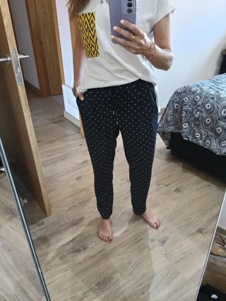 Pantalón lunares Zara azul y blanco