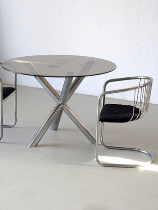 Mesa Renato Zevi años 70