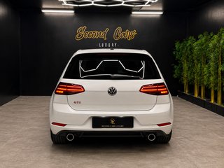 Volkswagen Golf GTI Performance 2.0 TSI BMT