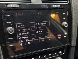 Volkswagen Golf GTI Performance 2.0 TSI BMT
