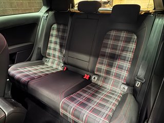 Volkswagen Golf GTI Performance 2.0 TSI BMT