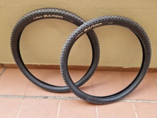 Cubierta Vittoria Barzo 29 x  2.10