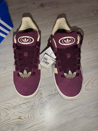 Adidas Campus Morado/Beige con Detalles Brillantes