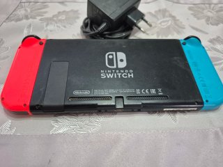 Nintendo Switch leggi descrizione