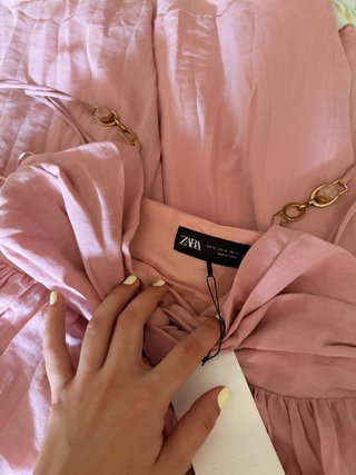 Vestido Zara rosa talla XS