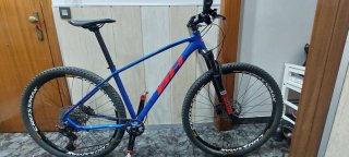 Bicicleta de Montaña BH Azul