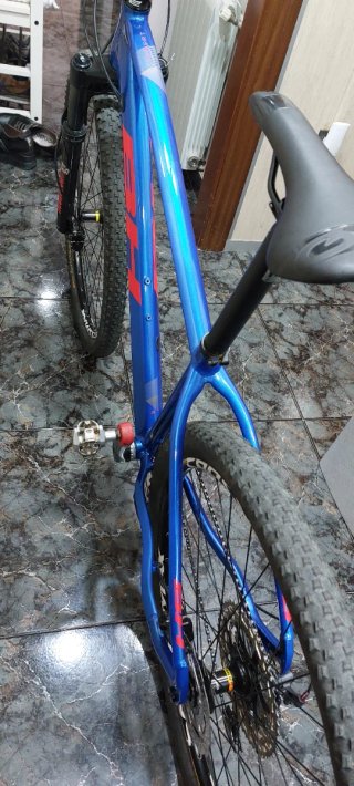 Bicicleta de Montaña BH Azul