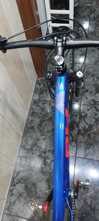 Bicicleta de Montaña BH Azul