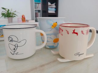 8 tazas de cerámica y porcelana