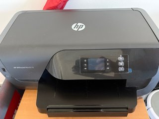 Impresora HP Negra  OfficeJetPro 8210